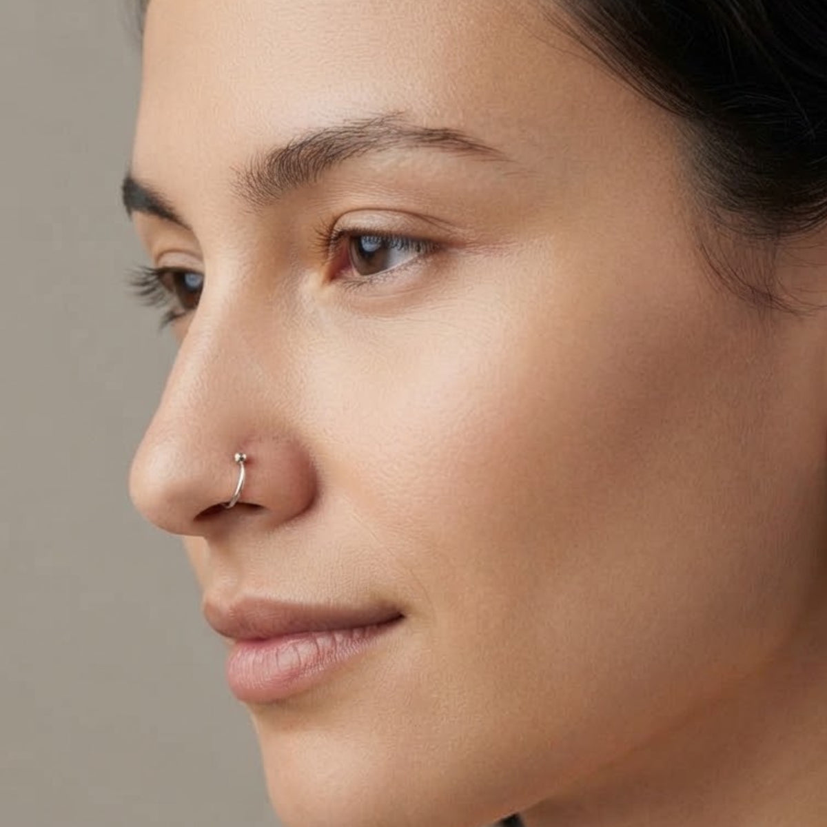 Set 20 Piercing Naso a Cerchio con Sfera Liscia