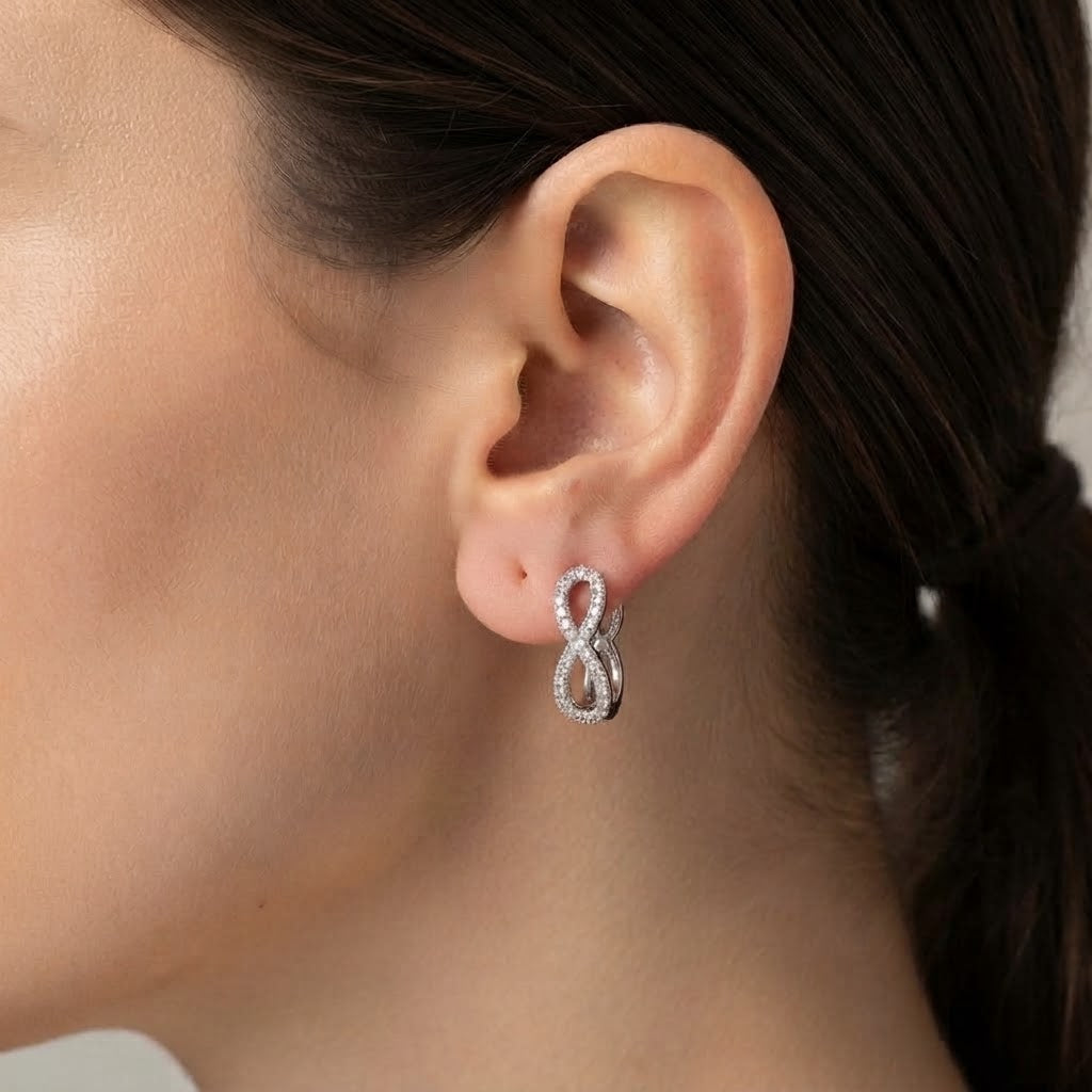 Orecchini a Cerchio Infinito con Zirconi - Colore Argento e Oro 24 pz