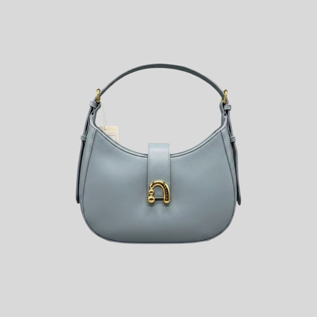 Borsa a Spalla Charro a Mezzaluna con Fibbia Dorata – Azzurro Polvere