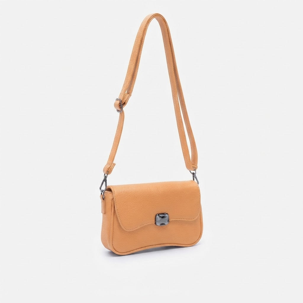 Borsa a Tracolla in Ecopelle con Fibbia Metallica Charro